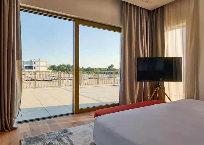 Taria-2 By Interhome